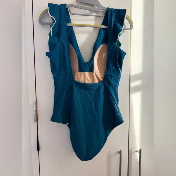 EUC Summersalt Ruffle Backflip Swimsuit, Seaglass & Seaweed, 8, MSRP $115 - Picture 7 of 12